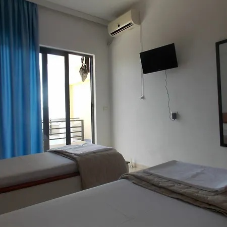 Ocean 2* Sarandë