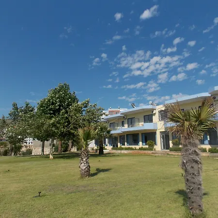 Hotel Ocean 2*